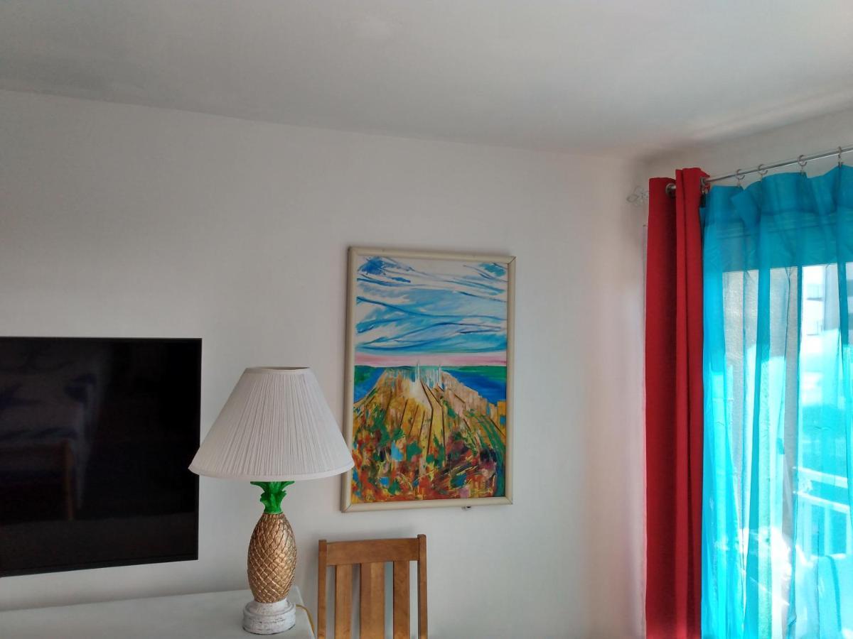 Ocean Balmy Warm Healing Breeze Under Sapphire Sky Year Round On Sunny Balcony Apartment เดย์โทนาบีช ภายนอก รูปภาพ